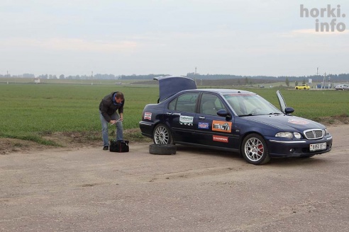 Маневрирования автомобилистов в Горках. 90 фото!