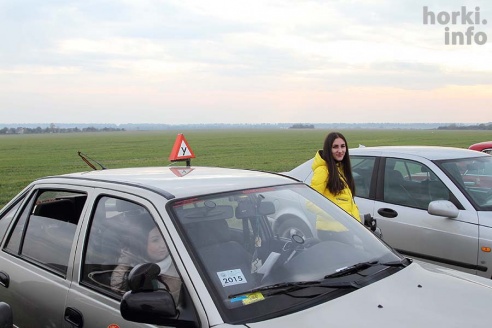 Маневрирования автомобилистов в Горках. 90 фото!