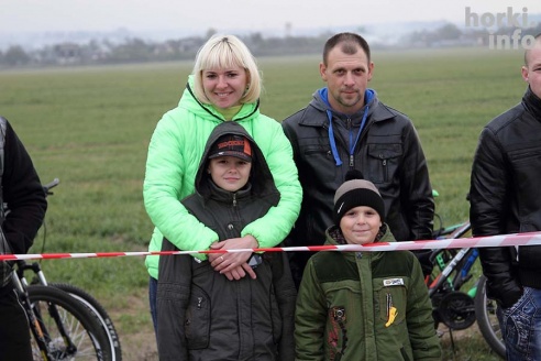 Маневрирования автомобилистов в Горках. 90 фото!