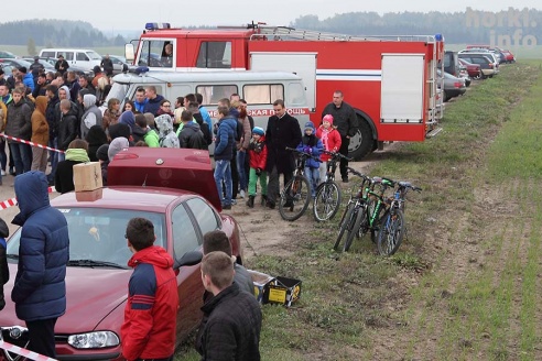 Маневрирования автомобилистов в Горках. 90 фото!