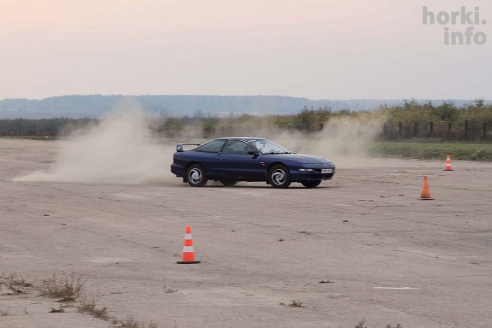 Маневрирования автомобилистов в Горках. 90 фото!