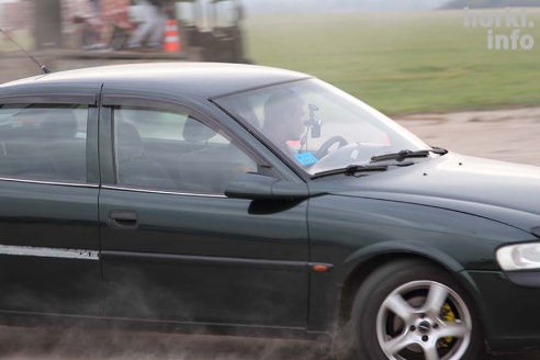 Маневрирования автомобилистов в Горках. 90 фото!