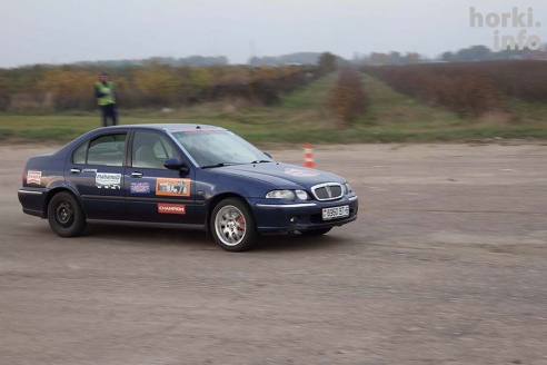Маневрирования автомобилистов в Горках. 90 фото!