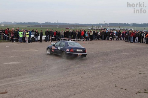 Маневрирования автомобилистов в Горках. 90 фото!