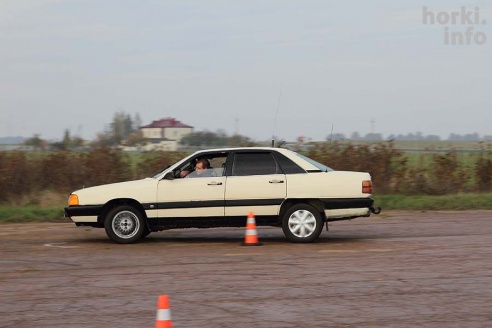 Маневрирования автомобилистов в Горках. 90 фото!