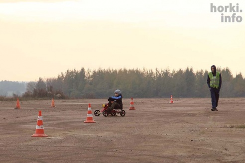 Маневрирования автомобилистов в Горках. 90 фото!