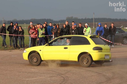 Маневрирования автомобилистов в Горках. 90 фото!