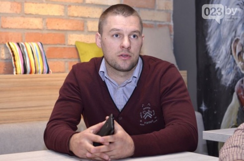 Гомельский паб «Гарри Портер» расширился: новый зал в стиле лофт совместил в себе кальянную и суши-бар