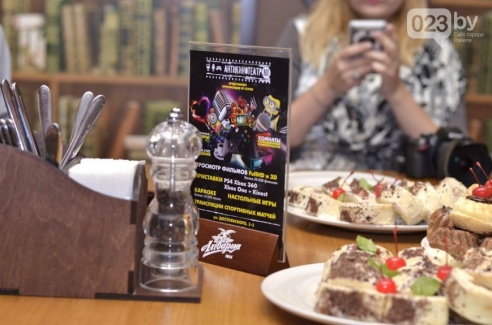 Гомельский паб «Гарри Портер» расширился: новый зал в стиле лофт совместил в себе кальянную и суши-бар