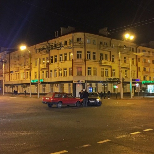Фотофакт: за сутки на перекрестке в Гомеле произошло два ДТП с участием BMW