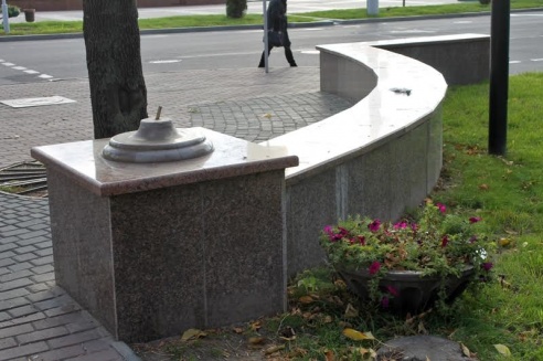 Фотофакт: В Витебске распоясались вандалы
