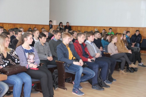 Офицеры и курсанты Института пограничной службы Республики Беларусь рассказывали в Костюковичах как стать профессиональным военным пограничником (+ фото, + видео)