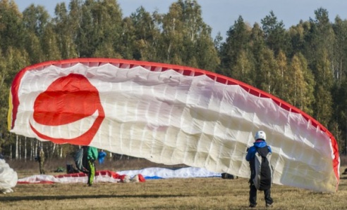 В Гомеле прошел чемпионат Беларуси по парапланеризму (фото)