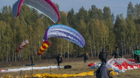 В Гомеле прошел чемпионат Беларуси по парапланеризму (фото)