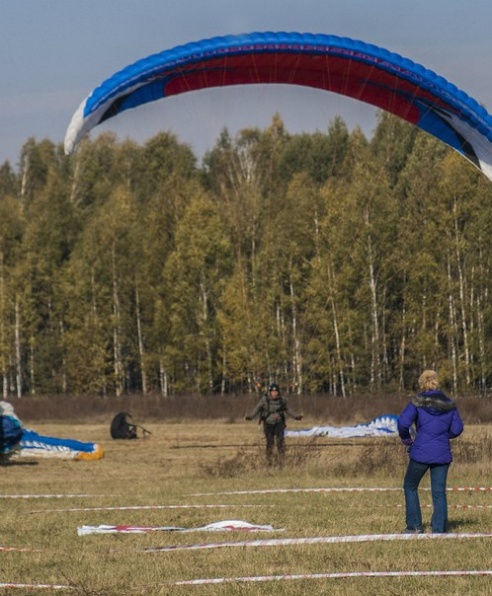 В Гомеле прошел чемпионат Беларуси по парапланеризму (фото)