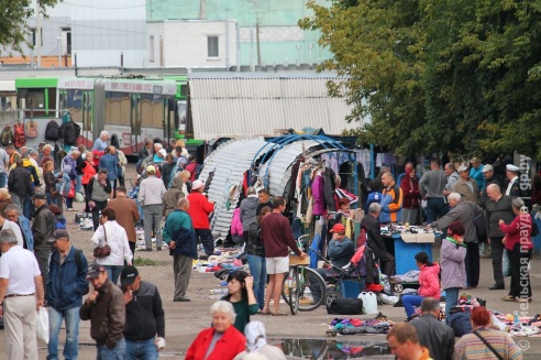Чем живет гомельская барахолка