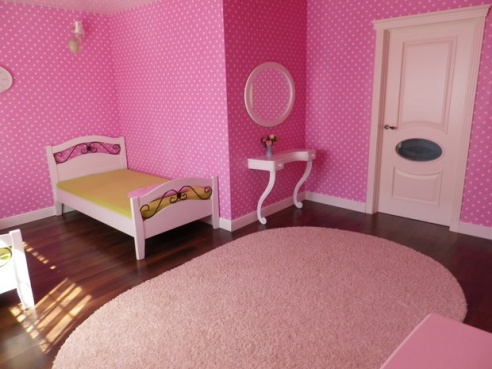 Речичанка рассказала, во сколько ей обошелся ремонт детской комнаты для девочек