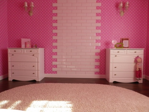 Речичанка рассказала, во сколько ей обошелся ремонт детской комнаты для девочек