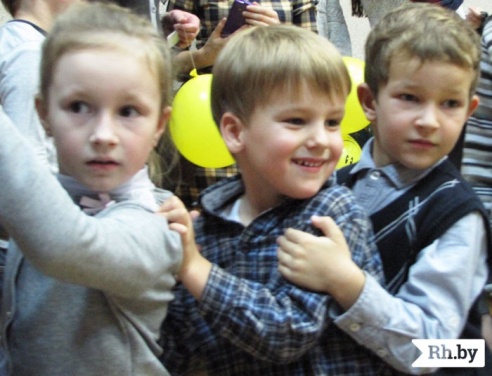 “Батлейка” адкрыла 25-ы тэатральны сезон, акцёраў уганаравалі граматамі (Фота)