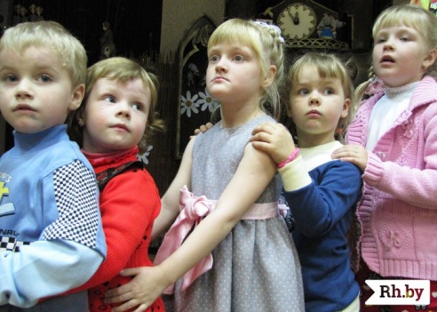 “Батлейка” адкрыла 25-ы тэатральны сезон, акцёраў уганаравалі граматамі (Фота)