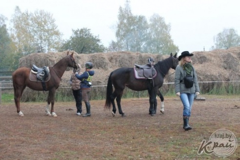 ФОТО- и ВИДЕОРЕПОРТАЖ: Скачки ординарцев прошли в Старинках под Вилейкой 18 октября