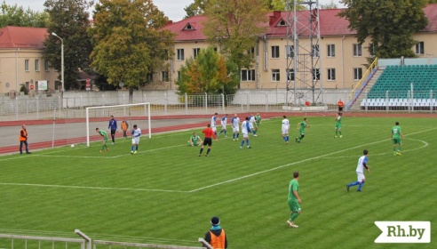 “Не наша гульня”. “Маладзечна-ДЮСШ-4” саступіла мінскаму “Праменю” з лікам 0:2 (Фота)