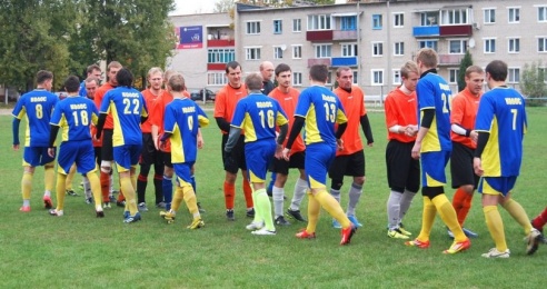 “Хацелі дапамагчы маладзечанцам”. “Вілія” з Вілейкі згуляла ўнічыю з лідарам (Фота)