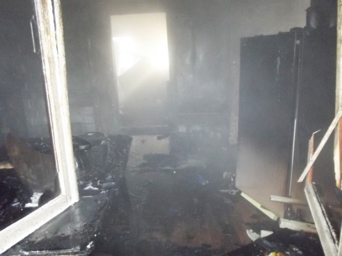 Гарэў дом на Маладзечаншчыне, папярэдняя прычына – складванне рэчаў каля печы