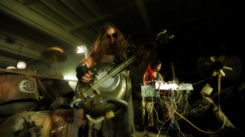 Металлисты из Речицы сняли клип в духе «Безумного Макса» (видео)