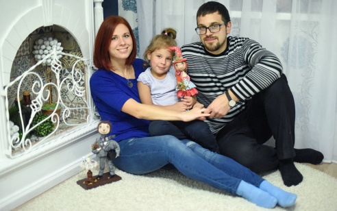 Куклы с характером. Своими произведениями гомельчанка покоряет престижные выставки