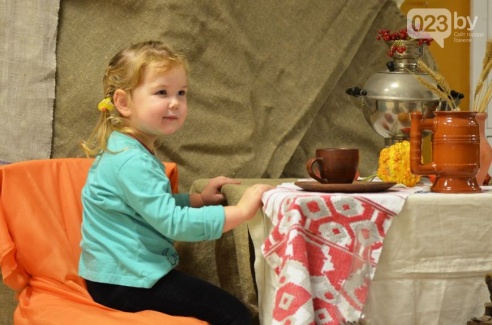 Гомельские ремесленники представили новые hand-made работы и поделились секретами своего ремесла