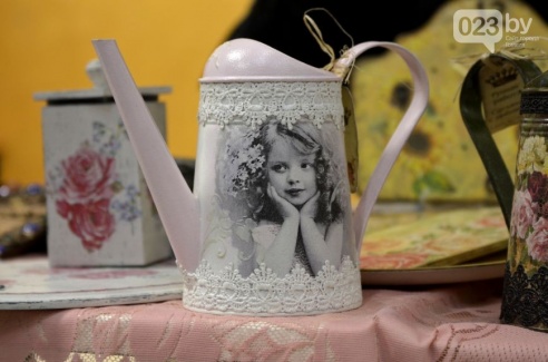 Гомельские ремесленники представили новые hand-made работы и поделились секретами своего ремесла