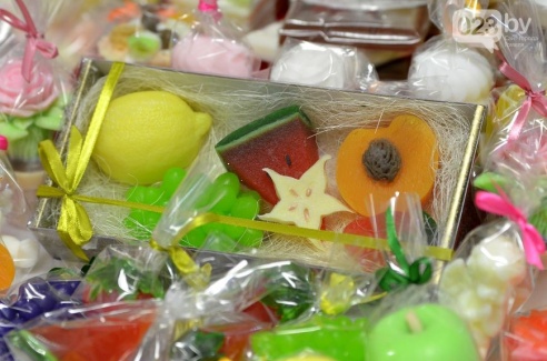 Гомельские ремесленники представили новые hand-made работы и поделились секретами своего ремесла