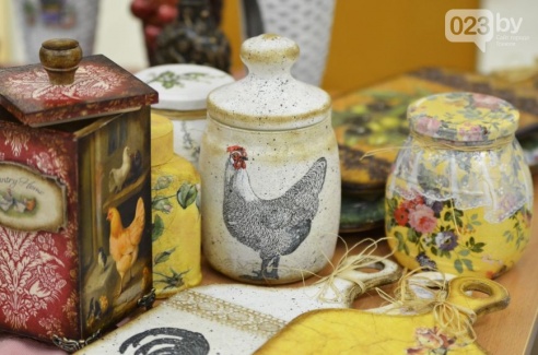 Гомельские ремесленники представили новые hand-made работы и поделились секретами своего ремесла
