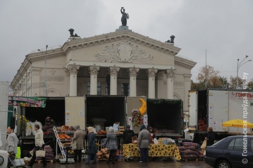 Налетай, торопись… Гомельчане оценили размах ярмарки на площади Ленина
