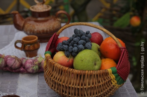 Налетай, торопись… Гомельчане оценили размах ярмарки на площади Ленина