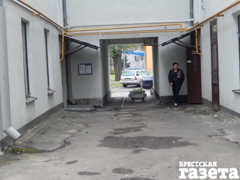 Жильцы домов по проспекту Машерова в Бресте обратились в облисполком по поводу водоотведения повторно
