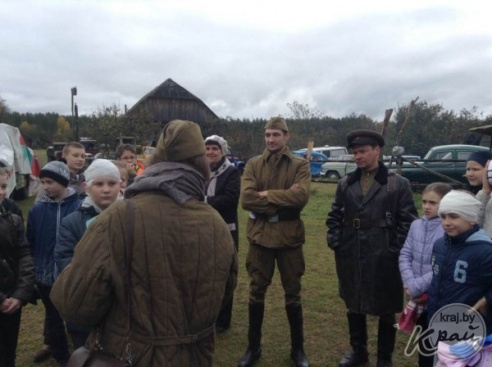 Вилейские гимназисты побывали в палаточном лагере времен Великой Отечественной войны (ФОТО)