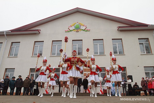 В Дрибине после капитального ремонта открылось здание начальной школы. Фото