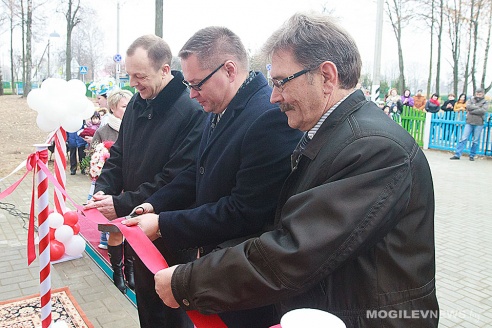 В Дрибине после капитального ремонта открылось здание начальной школы. Фото