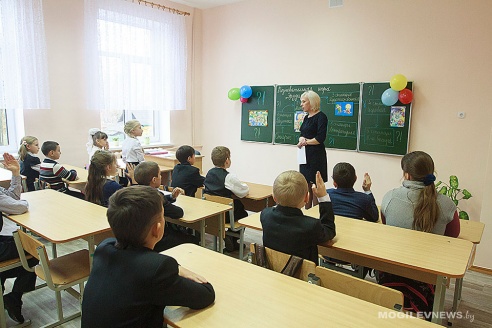 В Дрибине после капитального ремонта открылось здание начальной школы. Фото