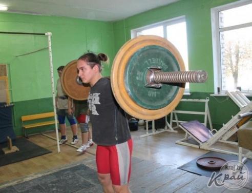 Штангистки Рита Лещенко и Аня Бахир из Глубокого: Наша цель – Олимпиада-2020 в Токио (ФОТО)