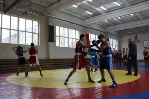 Обновленный зал вольной борьбы стал вторым подарком жителям Могилева в преддверии 7 ноября