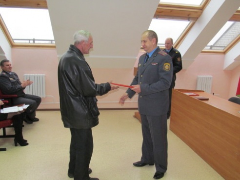 В отделе внутренних дел Костюковичского райисполкома прошло офицерское собрание (+ фото)