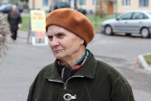 Жители Горок осуждают, жалеют и понимают людей, которые живут со свалки