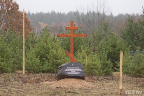 В Глубокском райсуде разбирали дело о строительстве церкви на озере Болдук в Поставском районе (ФОТО)