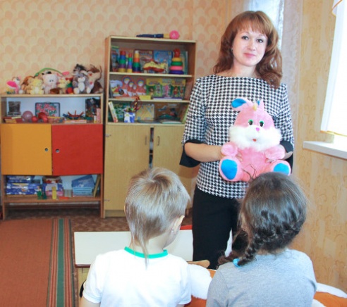 В 7 учреждениях дошкольного образования Костюковичского района работают 9 учителей-дефектологов (+ фото)