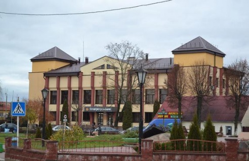 ФОТОФАКТ: Завершена реконструкция здания Белагропромбанка в Глубоком