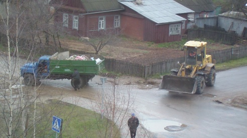 Машина в яме