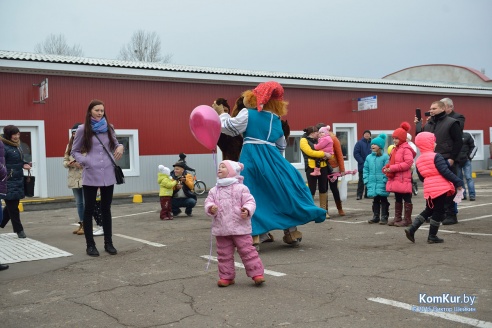В Бобруйске открылся новый рынок!